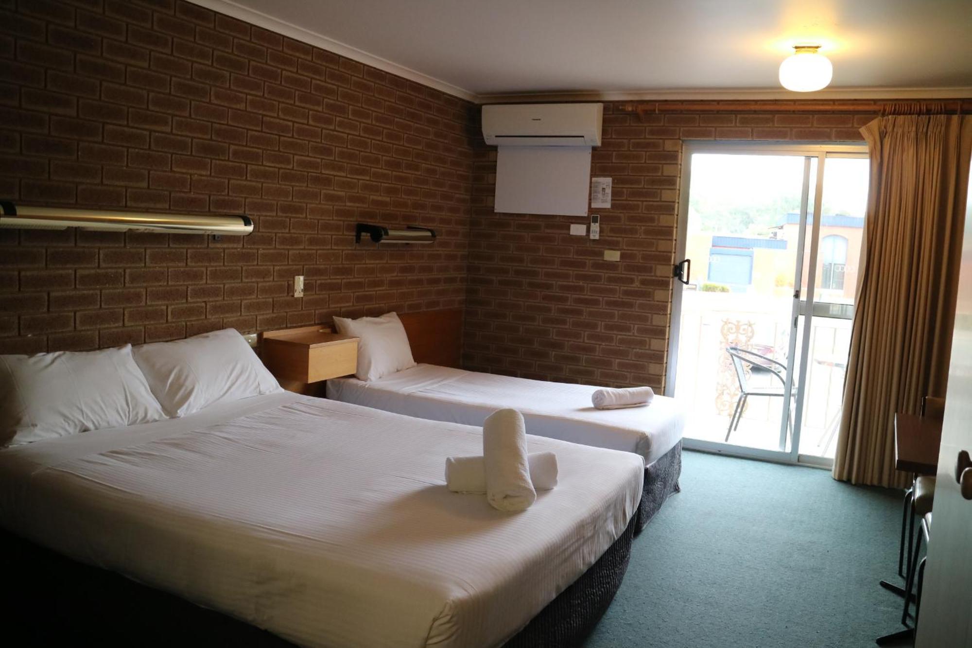 Corowa Golf Club Motel Exteriör bild