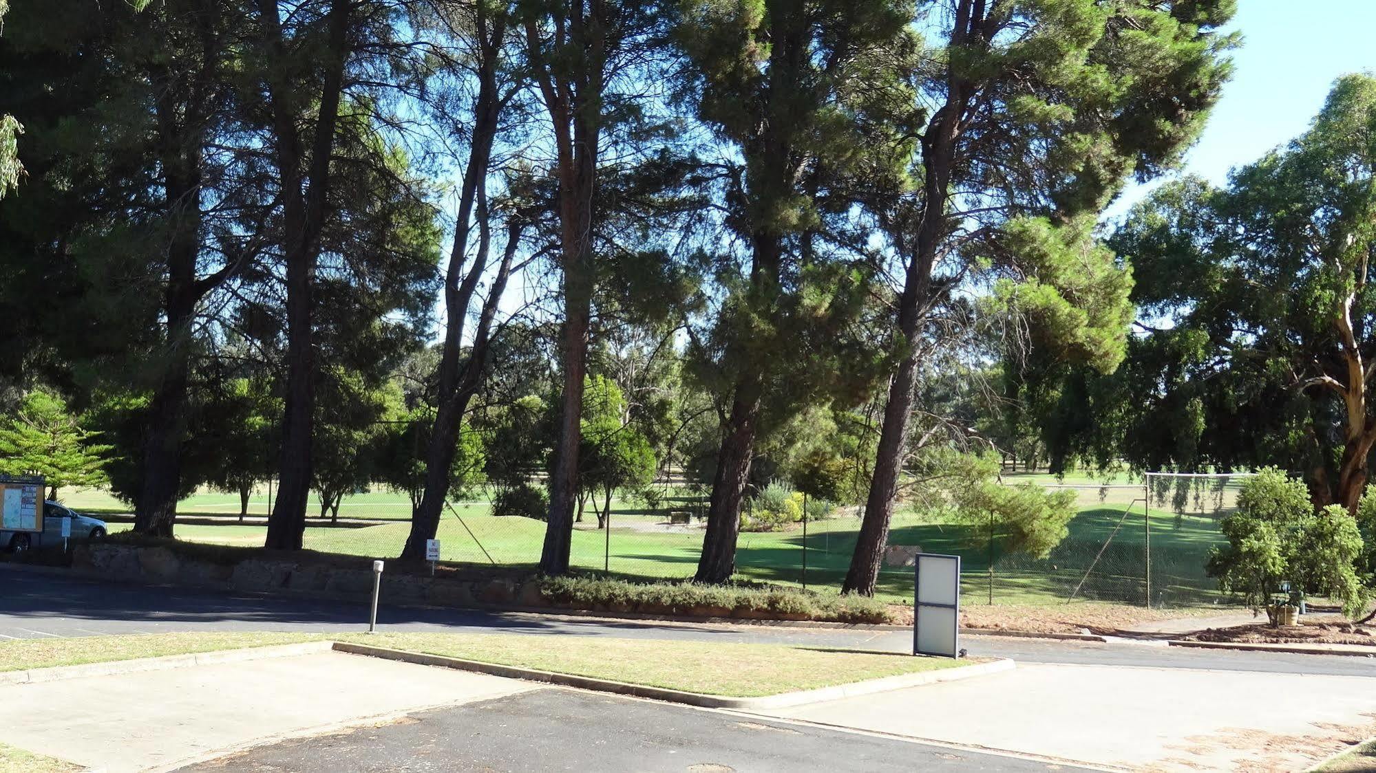 Corowa Golf Club Motel Exteriör bild